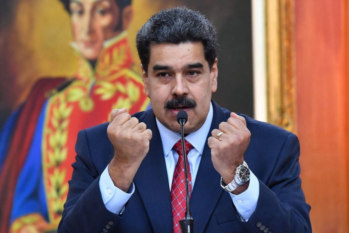 Мадуро пытается договориться с Трампом: уход из власти в обмен на гарантии безопасности – The Atlantic