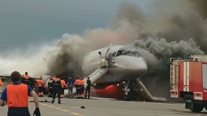 Секретные кадры горящего Superjet100 компании Аэрофлот потрясли весь мир