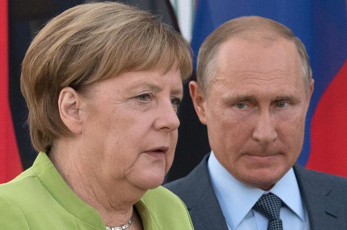 ​Меркель готовит удар в спину Путину: в Германии сильно заинтересовались газопроводом в обход России