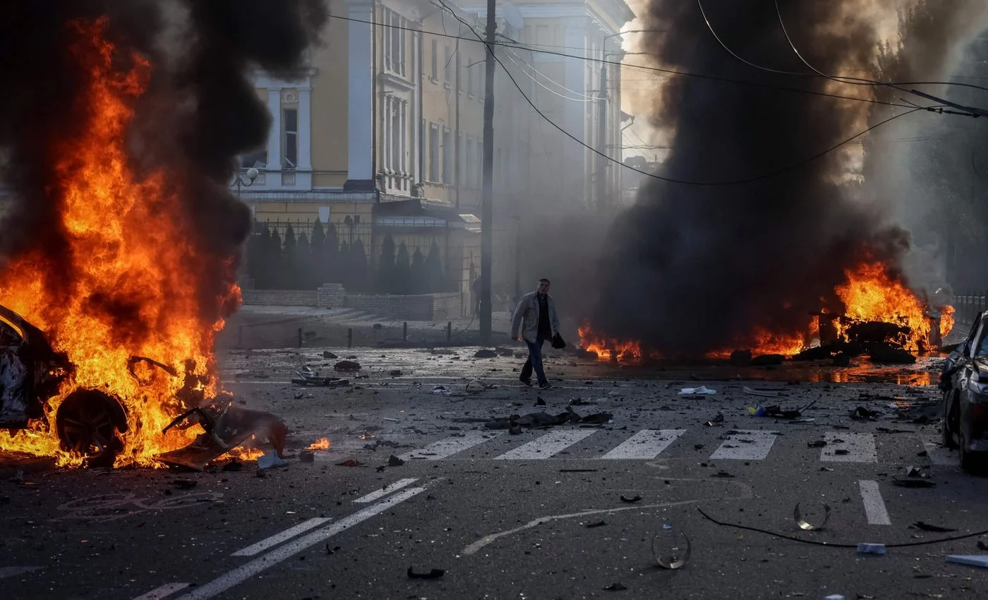 "Каждый день..." – Жданов предупредил украинцев о волне массированных обстрелов