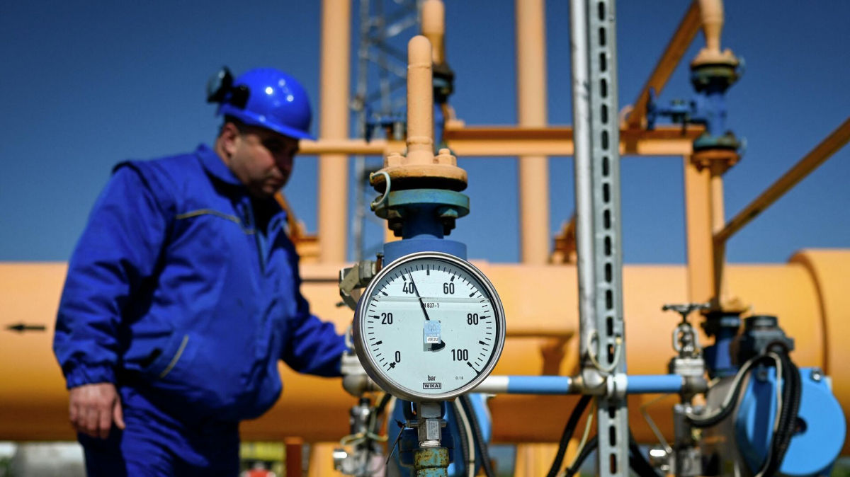 Болгария начала получать азербайджанский газ взамен российскому 