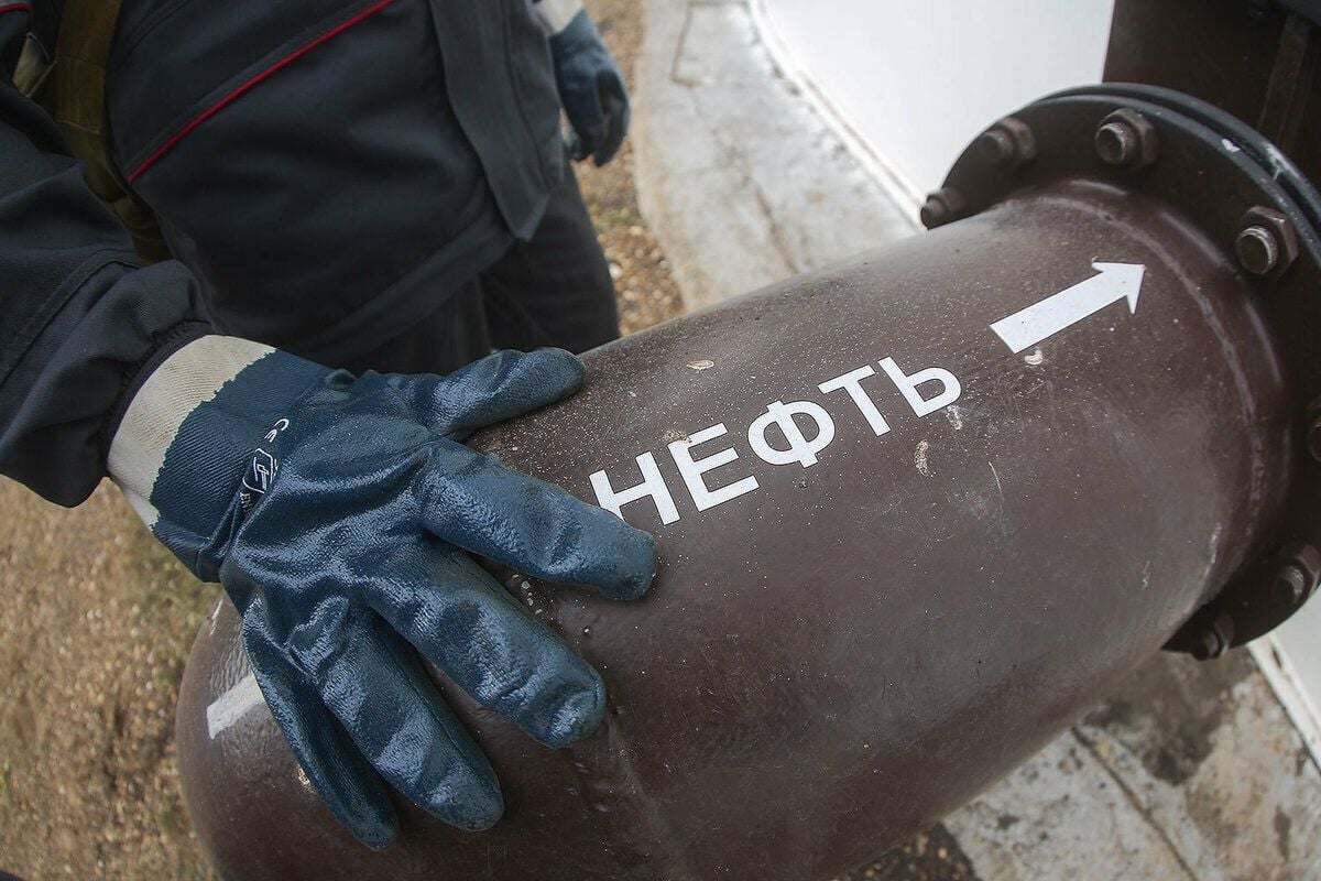 Российская нефть в пике: цена Urals пробила почти двухлетнее дно 
