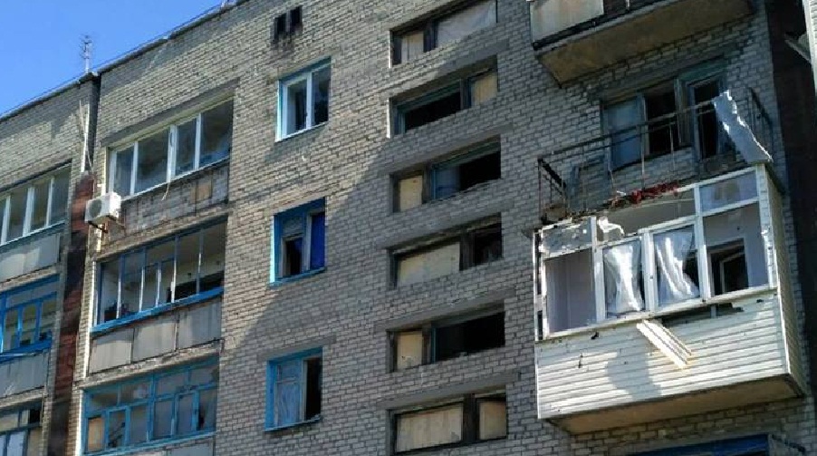 Российско-террористические войска "ДНР" совершили обстрел жилых районов Майорска – подробности