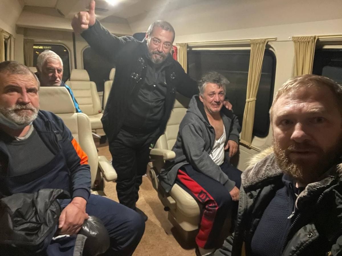 Таможня не дала добро: вернувшегося из ливийского плена украинского моряка не пустили в РФ