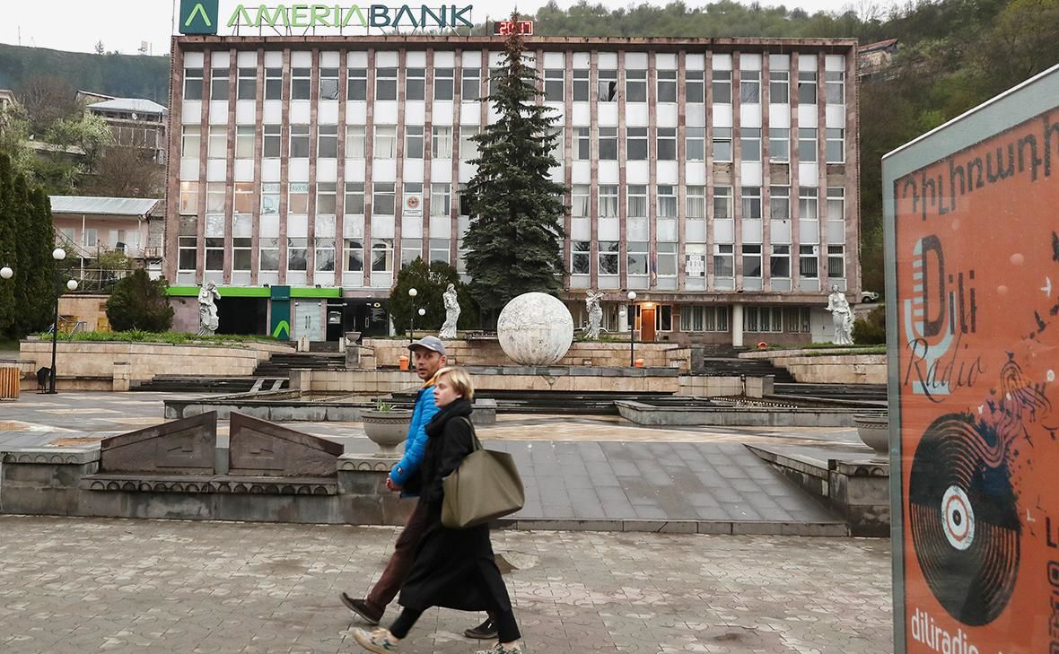 Черный список ЕС работает: Армения и Сербия вытесняют россиян из своих банков 