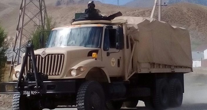 В Киргизии пройдут военные учения под названием "Мирная миссия - 2016": участниками программы стали Китай, Россия, Таджикистан и Казахстан