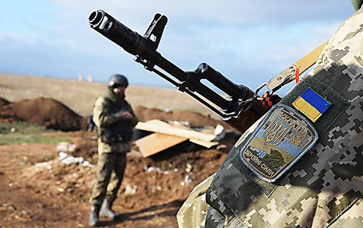 Силы ООС удержали Южное: стало известно о крупных потерях боевиков во время атаки