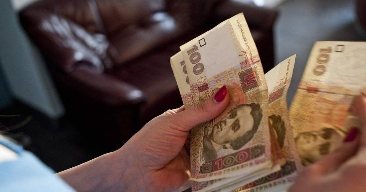 Стало известно, на сколько и в каких сферах выросли долги украинцев за год, – "Опендатабот"