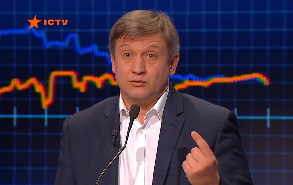 "Я на самом деле долго его не знаю, только два месяца", - Данилюк "взорвал" соцсети своим комментарием по Зеленскому: видео