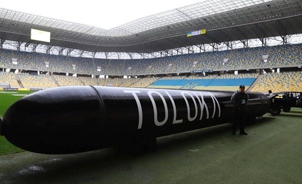 Во Львове показали подводный дрон TOLOKA, способный подорвать 5 тонн взрывчатки в глубине России