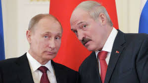 От Лукашенко ждут роли  переговорщика с Зеленским: появился неожиданный прогноз, как Кремль хочет наладить "дружбу" с новым президентом 