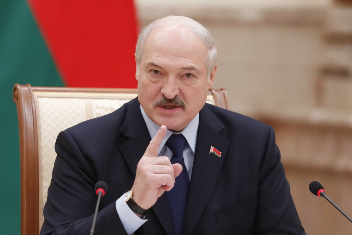 ​СМИ: "Лукашенко начал операцию по уничтожению промышленности в Беларуси"