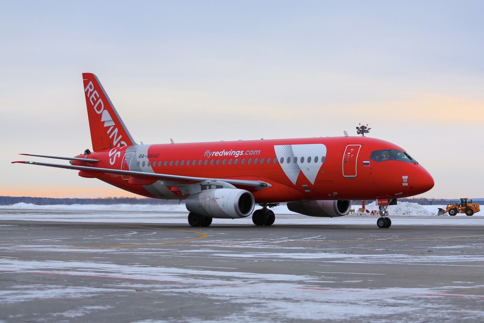 Авиации РФ становится хуже: у одной из компаний сломались почти все самолеты, тысячи россиян застряли во Вьетнаме