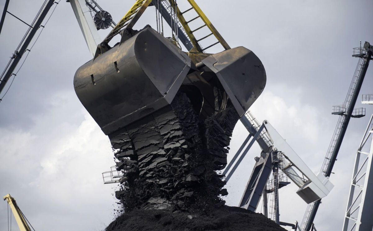 ​Российский уголь уходит за границу – жители Кемеровской области жалуются на Москву