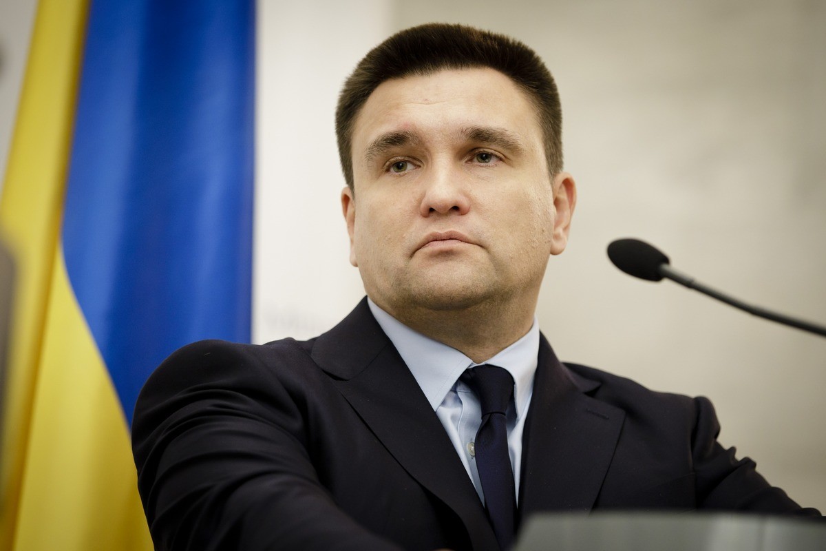 ​Климкин назвал единственное условие отмены безвиза для Украины: "Только тогда возникнет угроза"