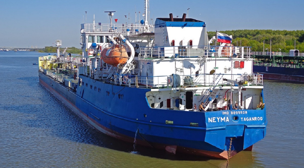 СБУ провела операцию по захвату российского танкера, блокировавшего украинских военных в Керченском проливе: детали и фото 