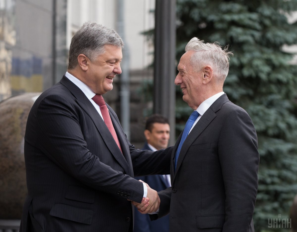 США помогут улучшить обороноспособность Украины и наказать агрессора: Вашингтон утвердил поставку в Киев современной техники на 175 млн долларов