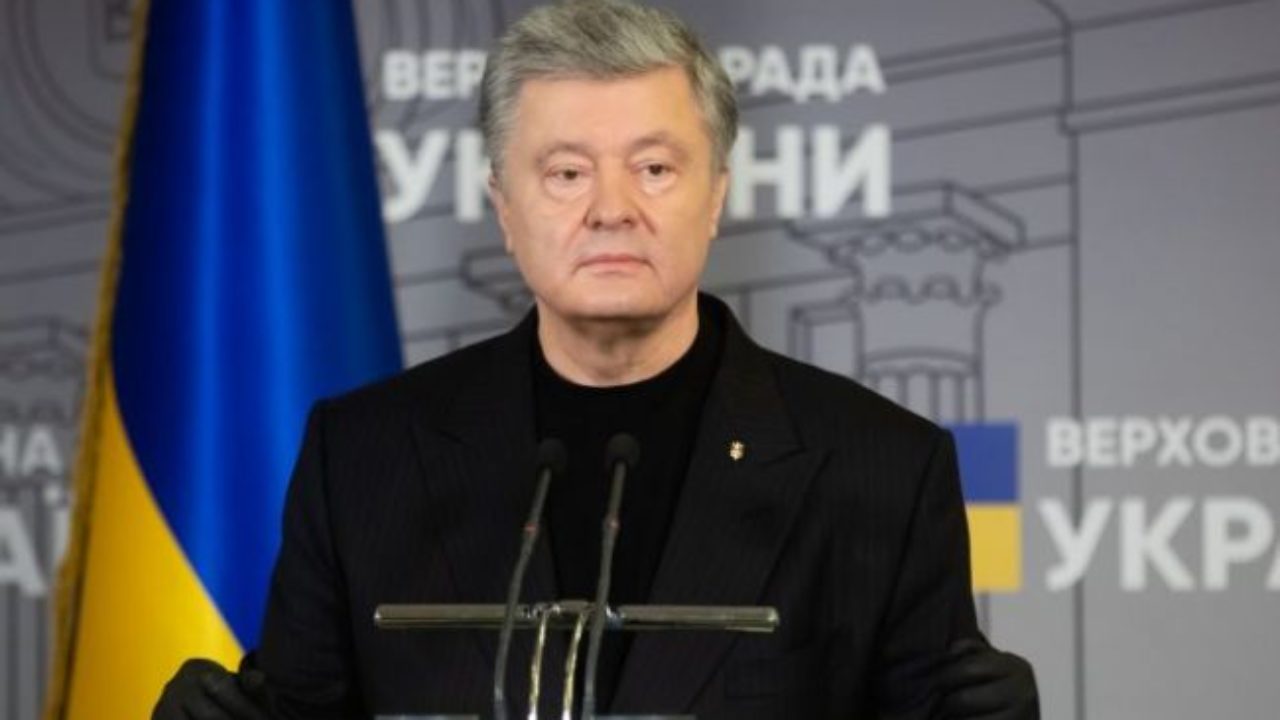Порошенко обратился к украинцам 8 мая - в День памяти и примирения: "Помним. Побеждаем"