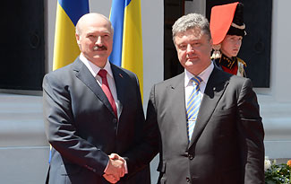 Встреча Петра Порошенко и Александра Лукашенко в Минске. Видео