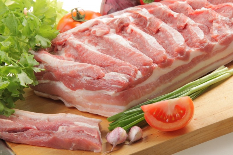 Вегетарианство по-русски: Россия отказалась от белорусского мяса 