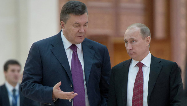 "Может научить Путина "рвать когти": стало известно, почему Кремль до сих пор не "слил" Януковича