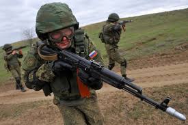 Кремль и Минск репетируют “учебное” вторжение в Европу - к границам стянули бронетехнику и сотни военных