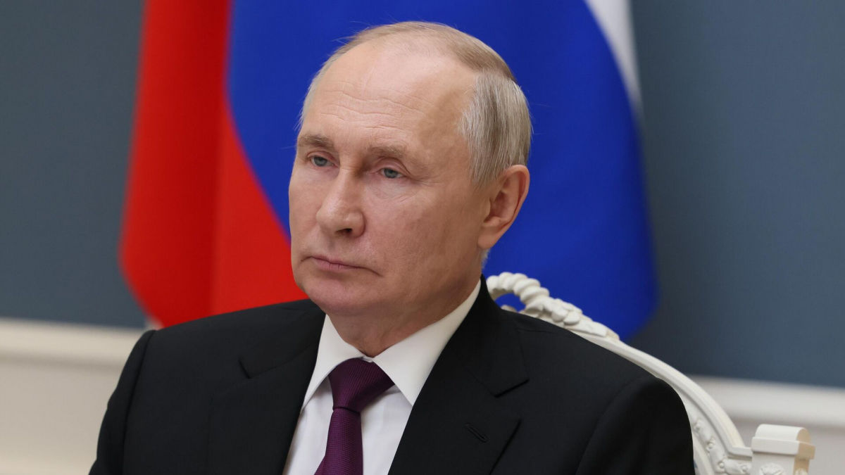 "Что-то с этим миром не так", – Невзоров ошеломил подписчиков новостью, которая касается Путина