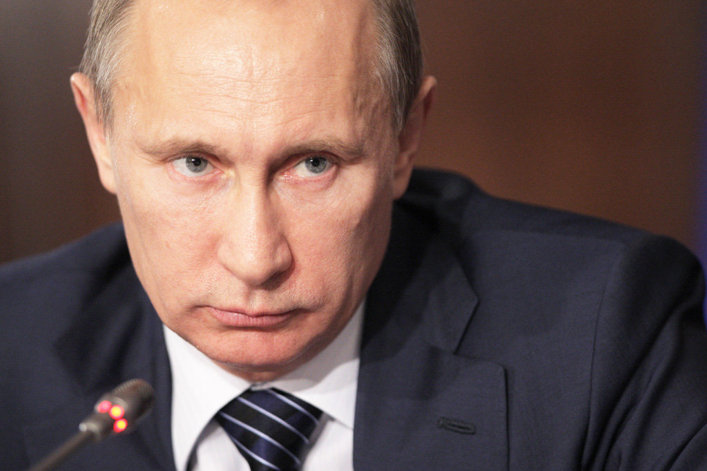 Дипломатическая война за Курилы: Путин согласен встретиться с японским премьером