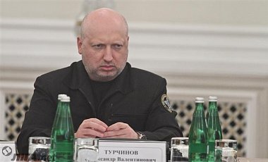 Кремль создает в тылу Украины крупную агентурную сеть боевиков: Турчинов назвал шокирующие подробности главной цели России