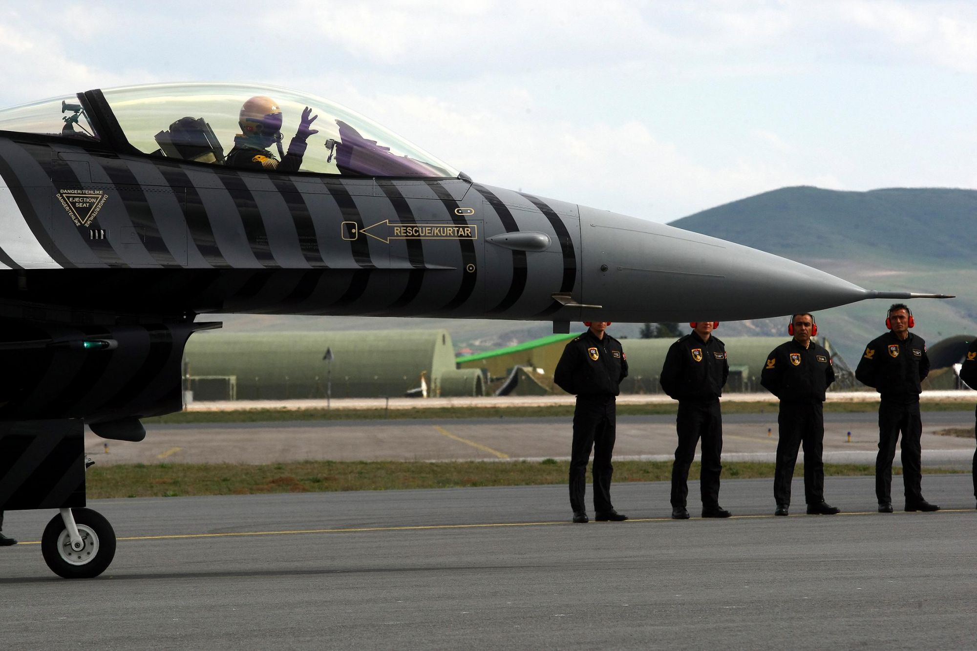 Германия все-таки выводит военных с турецкой авиабазы "Инджирлик"
