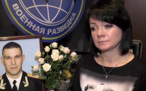 ​Крымчанка устроила истерику в иностранных СМИ: Минобороны России недоплатило ей за погибшего в Сирии мужа