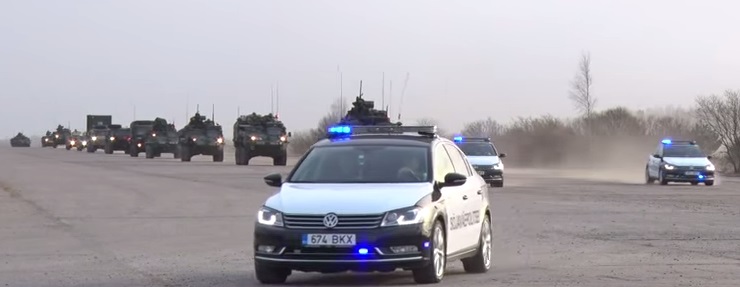 Видео американских войск в Европе - марш Dragoon ride