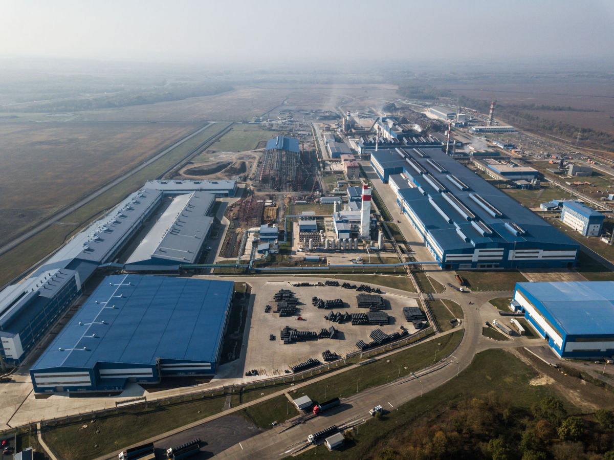 ​В России заводы массово снижают производство  – СМИ указали на главный признак