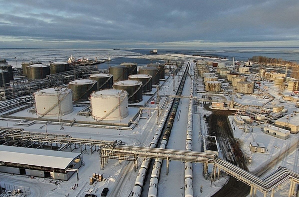 Вдруге за рік: безпілотники атакували "Петербурзький нафтовий термінал" – ЗМІ