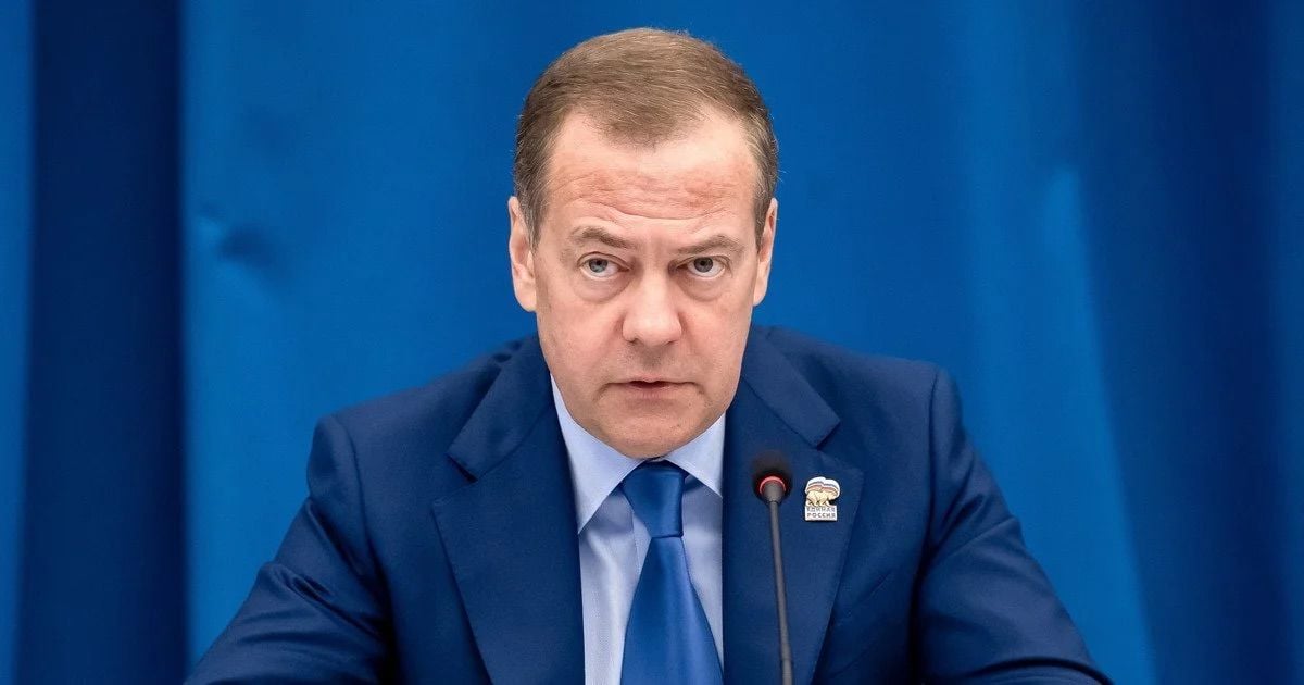 Медведев сделал резкое заявление о массовой мобилизации в РФ 