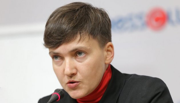 "Савченко продолжает позорить украинцев и Украину - теперь уже до Польши добралась", - политолог Голобуцкий  рассказал о выступлении нардепа в стенах Познанского университета