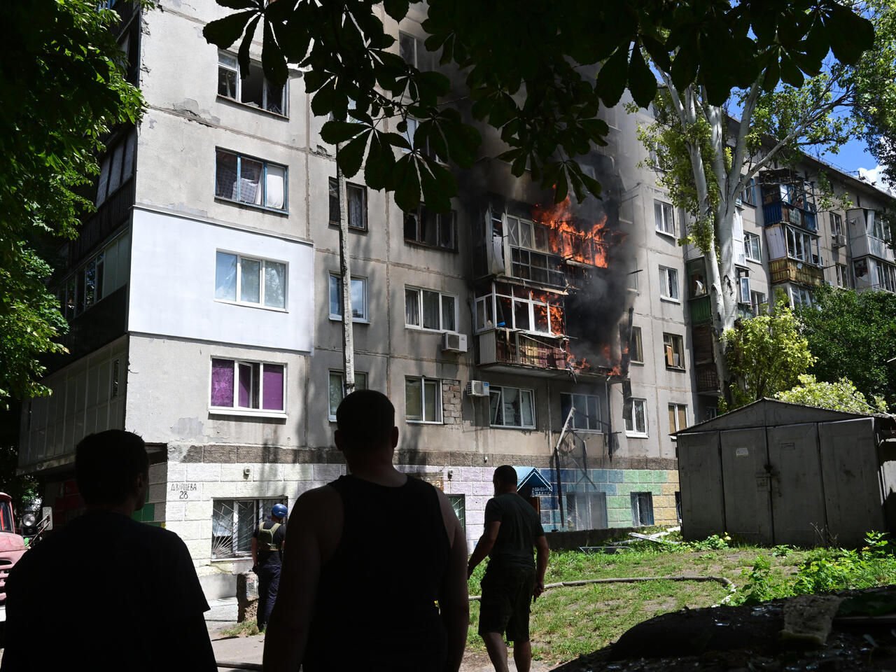 Последствия ракетного удара по Славянску и Краматорску показали на видео