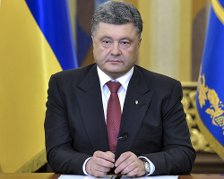 ​Порошенко: на следующей неделе в парламент будет внесен Закон о статусе отдельных районов Донбасса