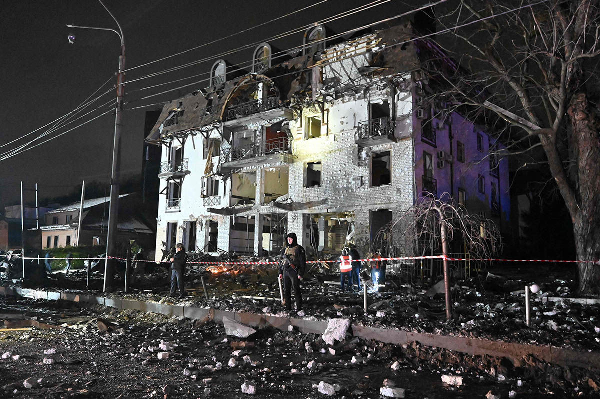 В Нацполиции рассказали, кем оказались на самом деле "наемники НАТО" из разбомбленного отеля в Харькове 