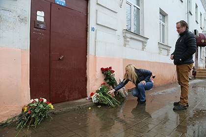 Источник: Следователи завершили обыск в ярославской квартире Немцова