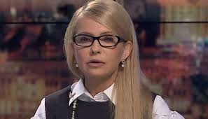 Тимошенко считает, что власть "сливает" дело Януковича