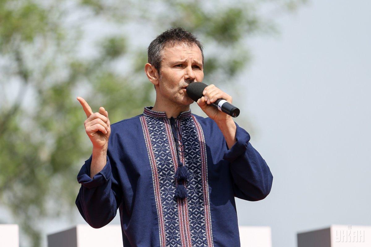 Вакарчук пояснил свои слова о "российском" Крыме: певец сделал важное заявление