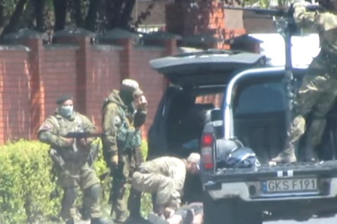 Боец «Правого сектора» застрелил в Мукачево местного жителя, узнавшего его