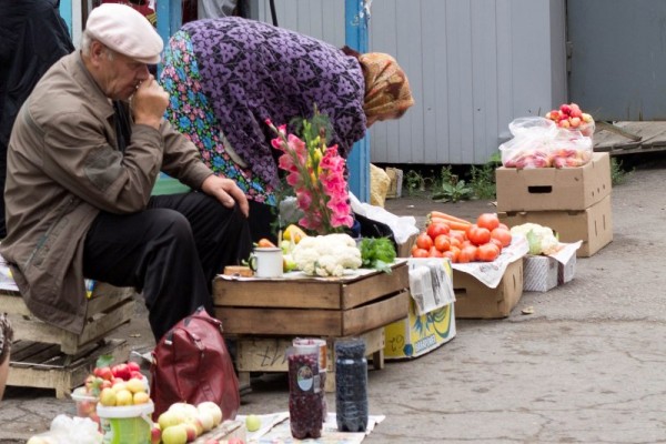 "Угробили и это": дончане жалуются на нищую "республику", в Донецке пропал популярный продукт - подробности