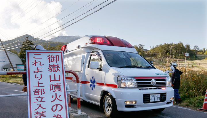 "Пропади они пропадом, эти инвалиды!" - убийца из Японии мстил немощным и сам принес в полицию ножи, которыми убивал