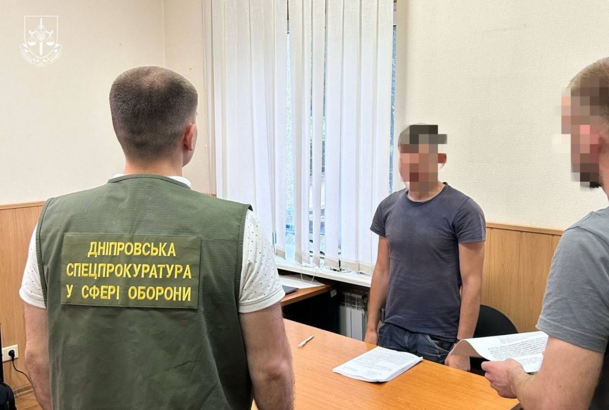 СБУ задержала "крота" в Минобороны: агент ГРУ сливал позиции украинских войск на Днепропетровщине