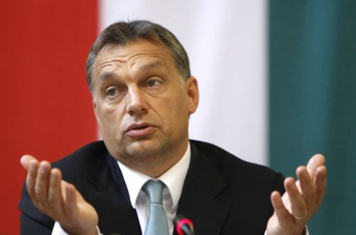 Премьер Венгрии: Меркель и Олланд дали шанс избежать настоящей войны в Донбассе