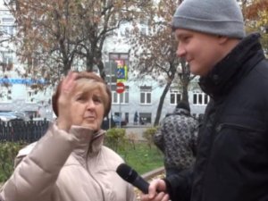 Российская пенсионерка: "Крым Наш и Медведев идет куда подальше!"