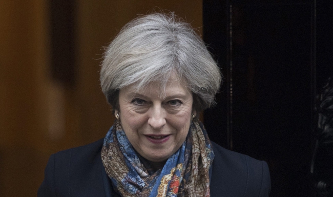 Выхода Британии из ЕС не будет? Суд запретил Терезе Мэй начинать "брексит" без парламента