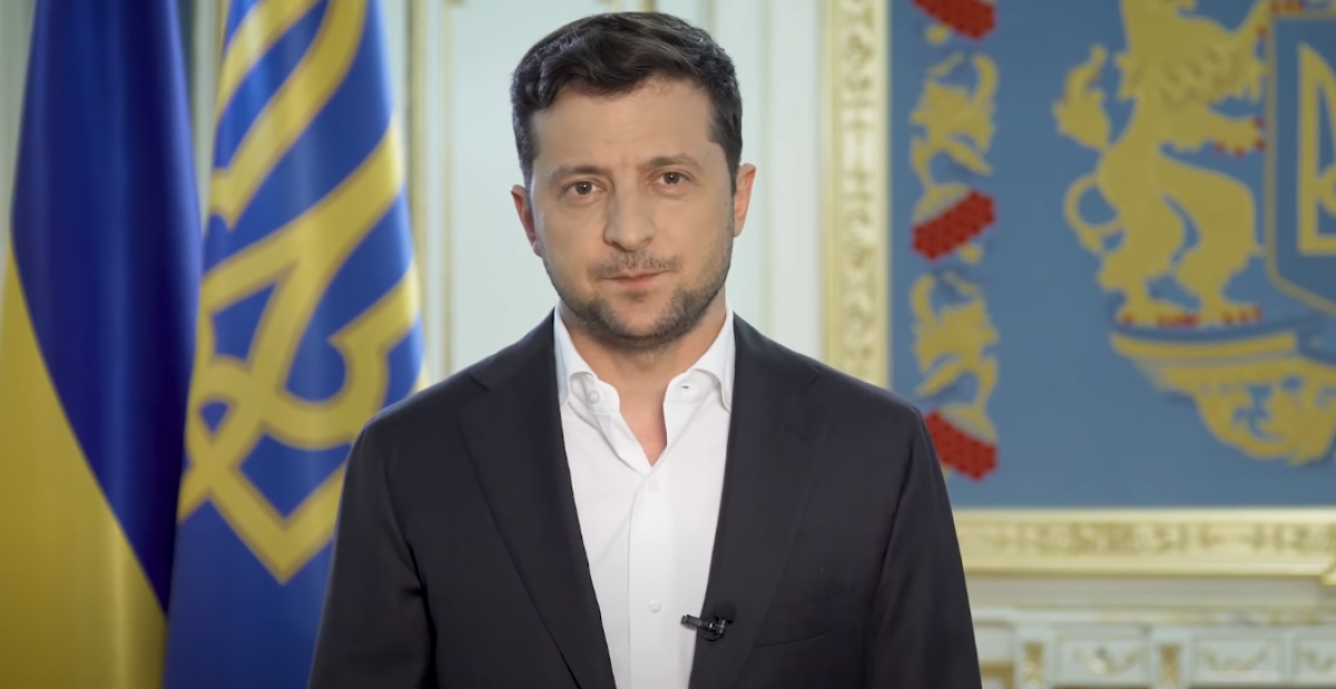 Зеленский записал первое видео после возвращения на Банковую: "Пока новости молчат о хорошем..."